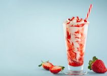 A milkshake made without carbs or low-carb